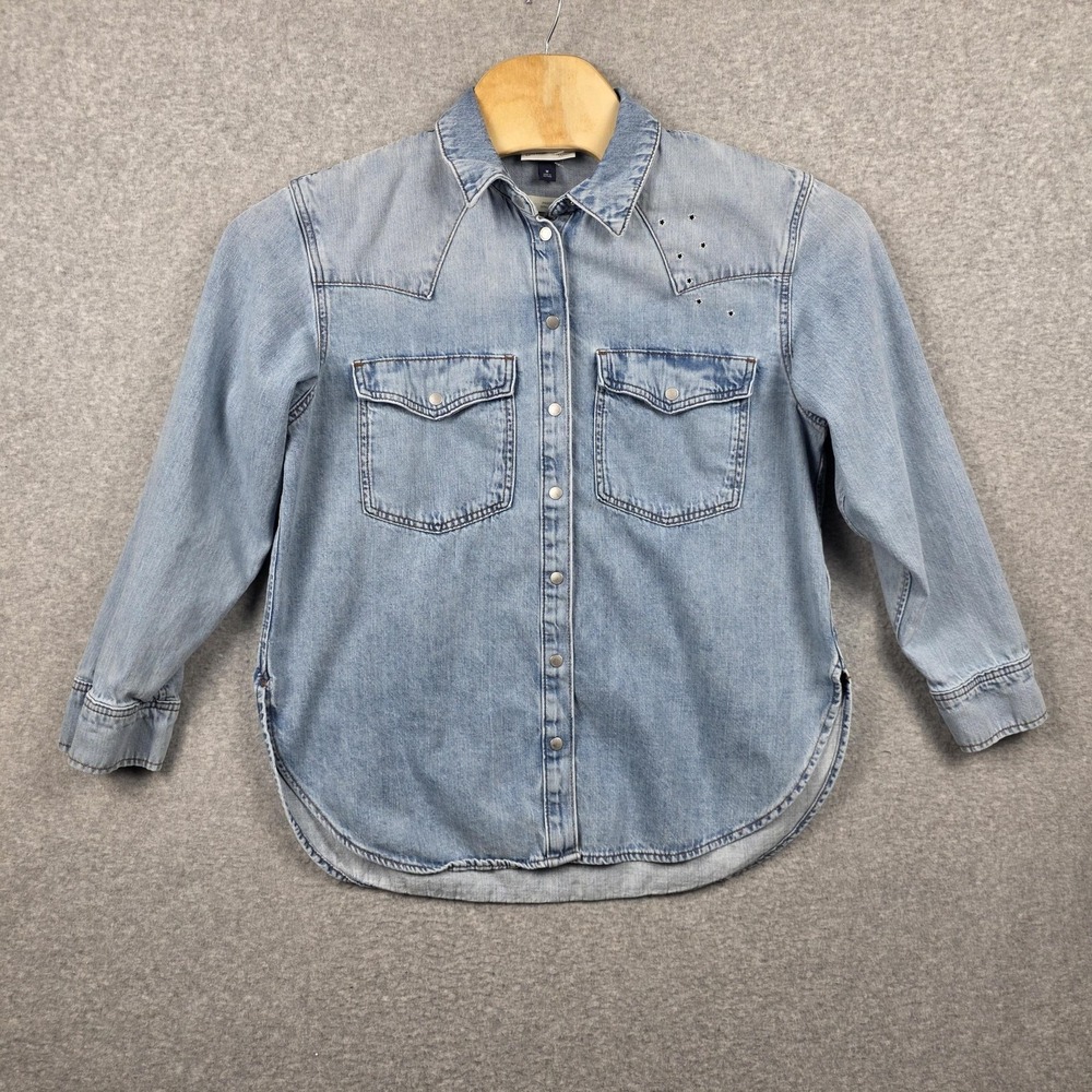 Universal Thread Shirt‎ Womens Medium Blue Denim Western Snap Front Star Studded